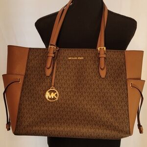 Michael Kors Large Gilly Tote